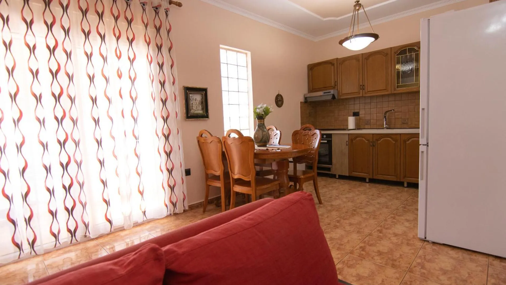 Tirana Central Apartment